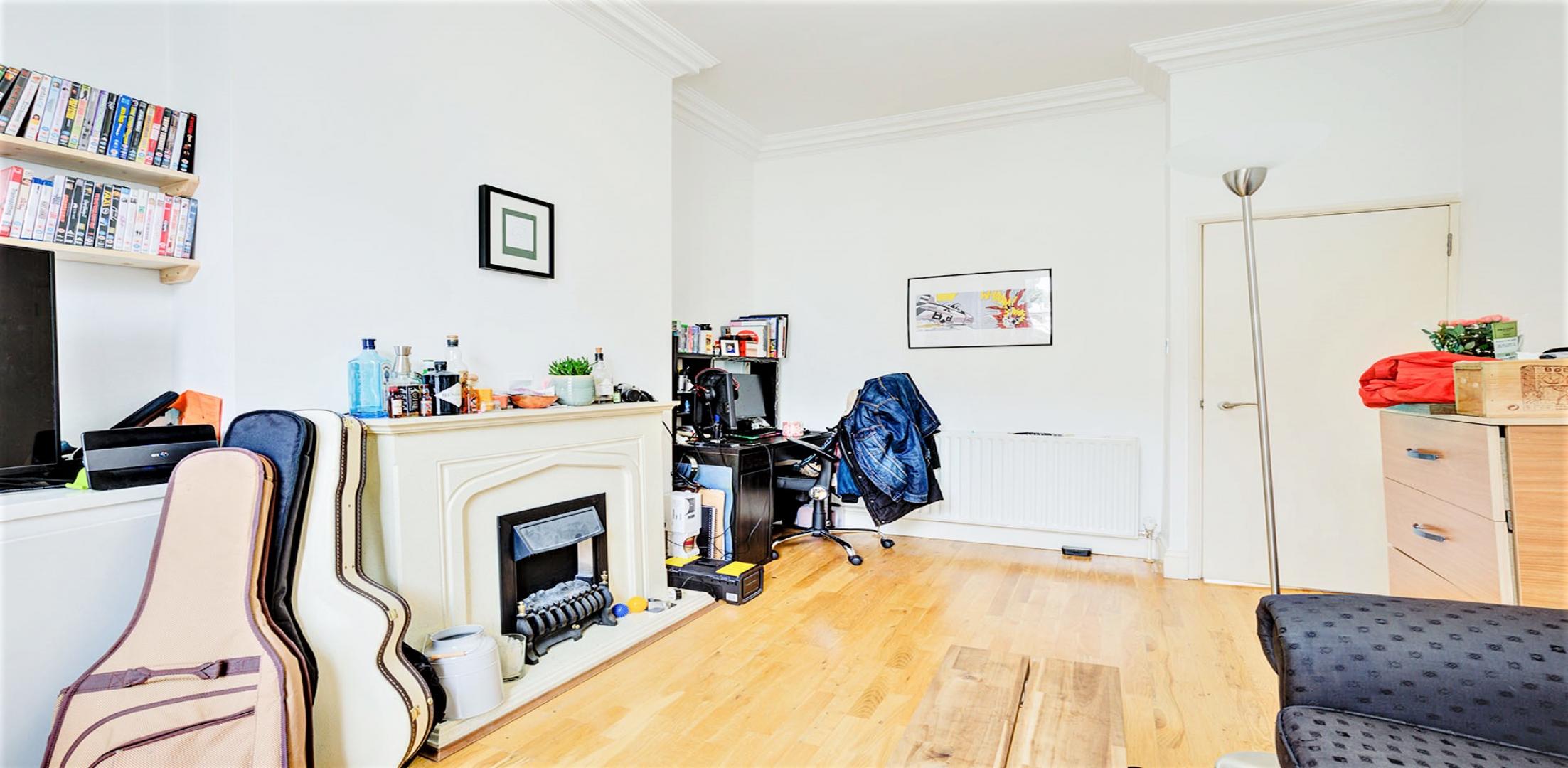 Modern and Central Apartment Gascony Avenue, West Hampstead